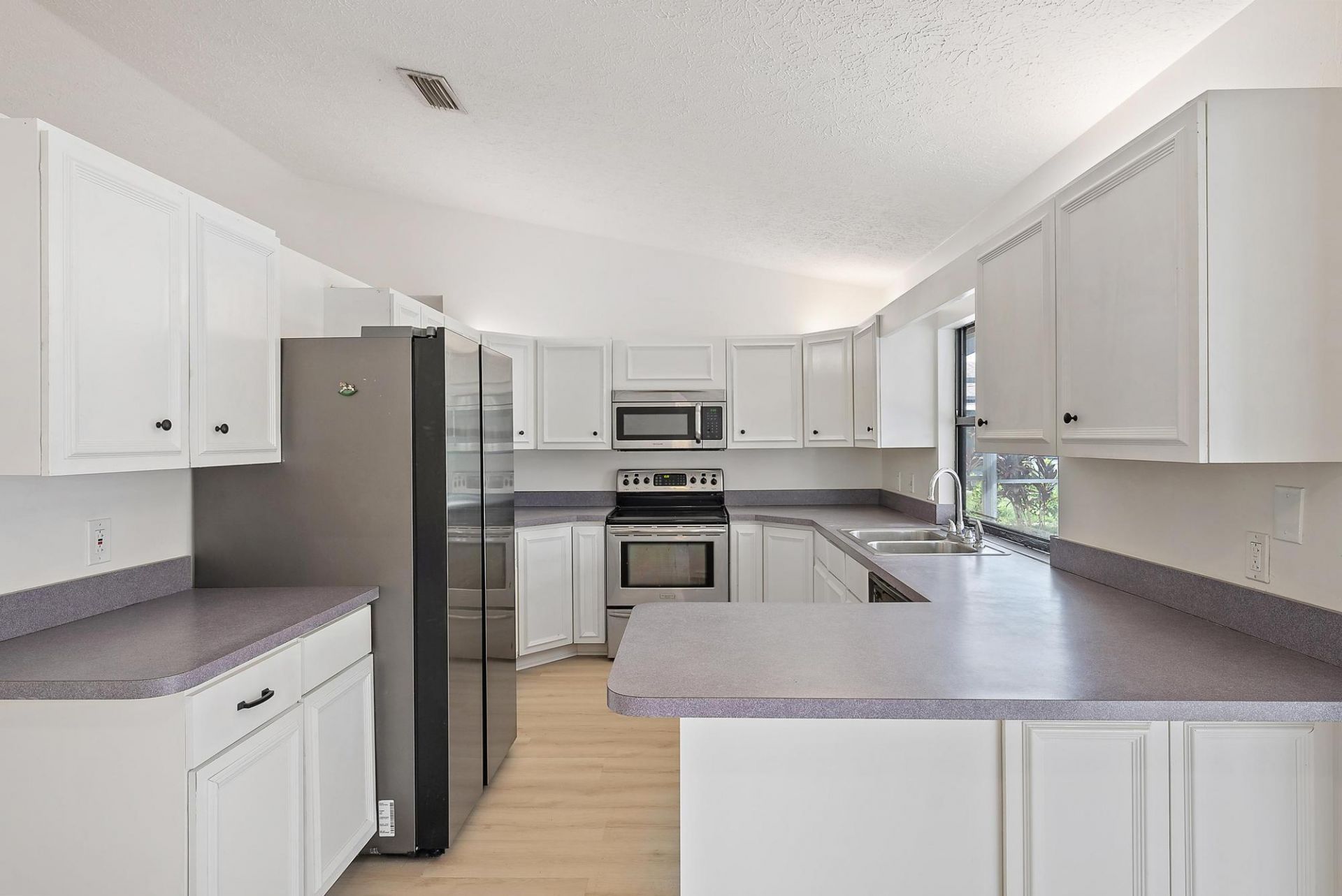 489 SE Evergreene Terrace, Port Saint Lucie, FL 34983 Photo