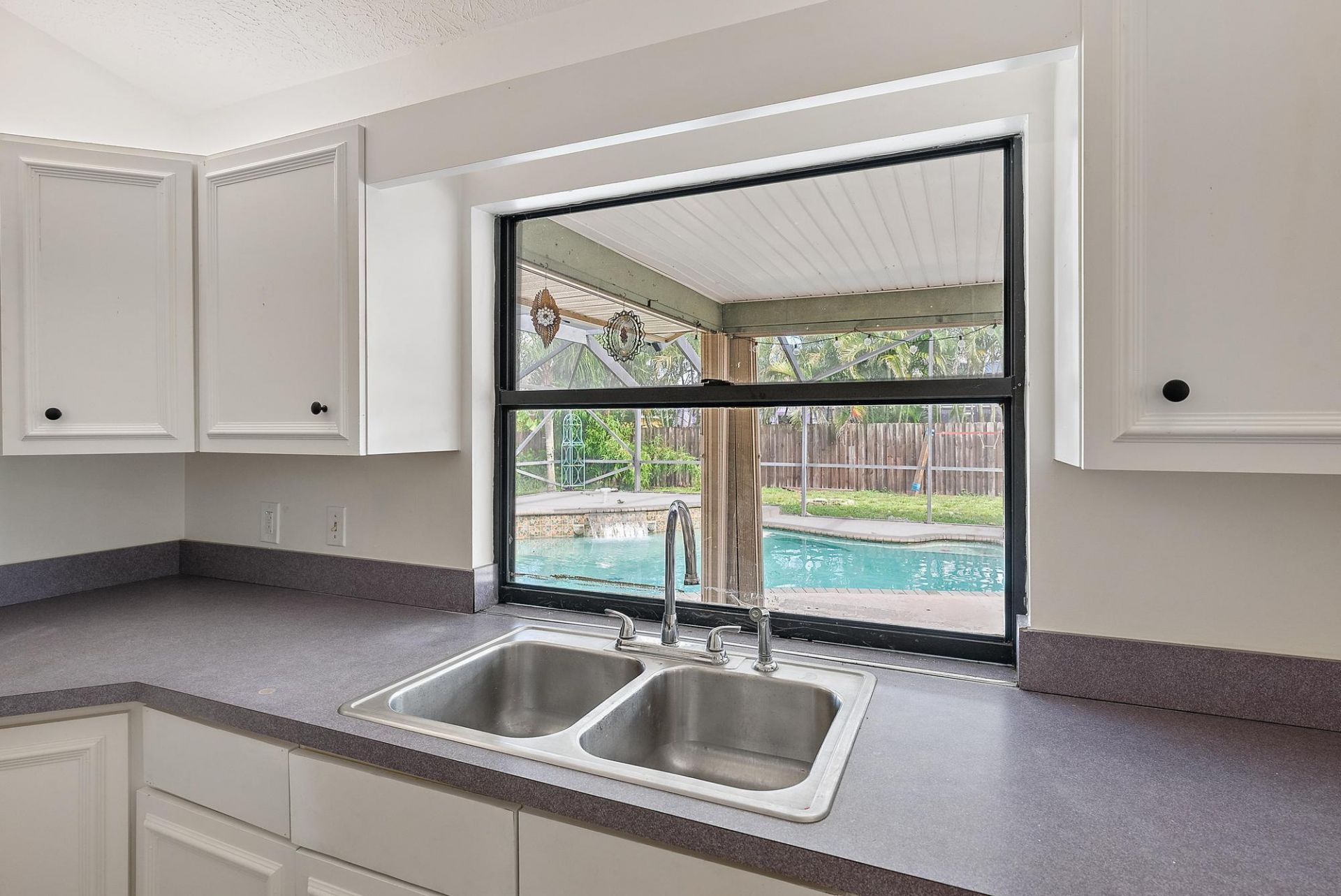 489 SE Evergreene Terrace, Port Saint Lucie, FL 34983 Photo