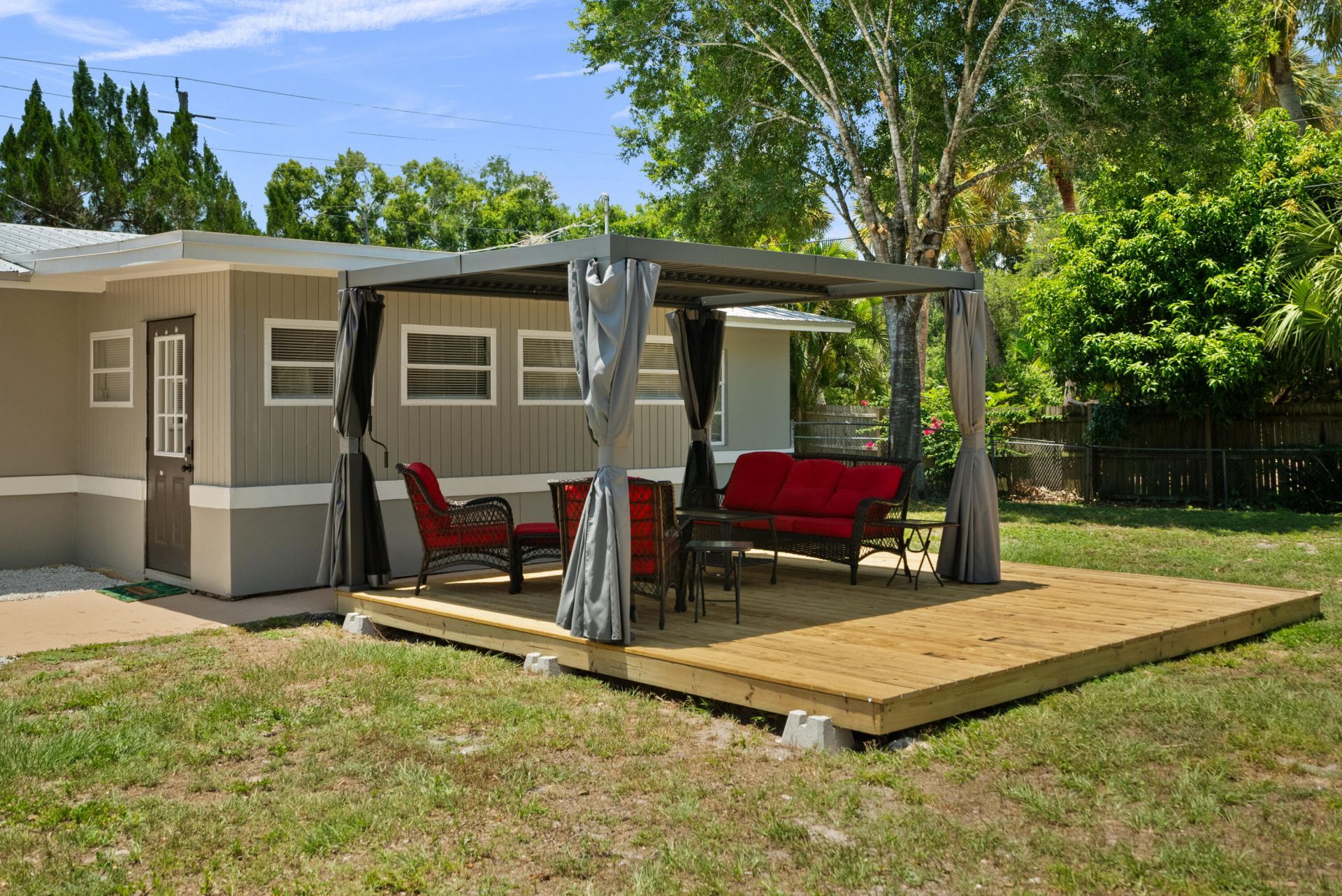 4220 Sunrise Boulevard, Fort Pierce, FL 34982 Photo