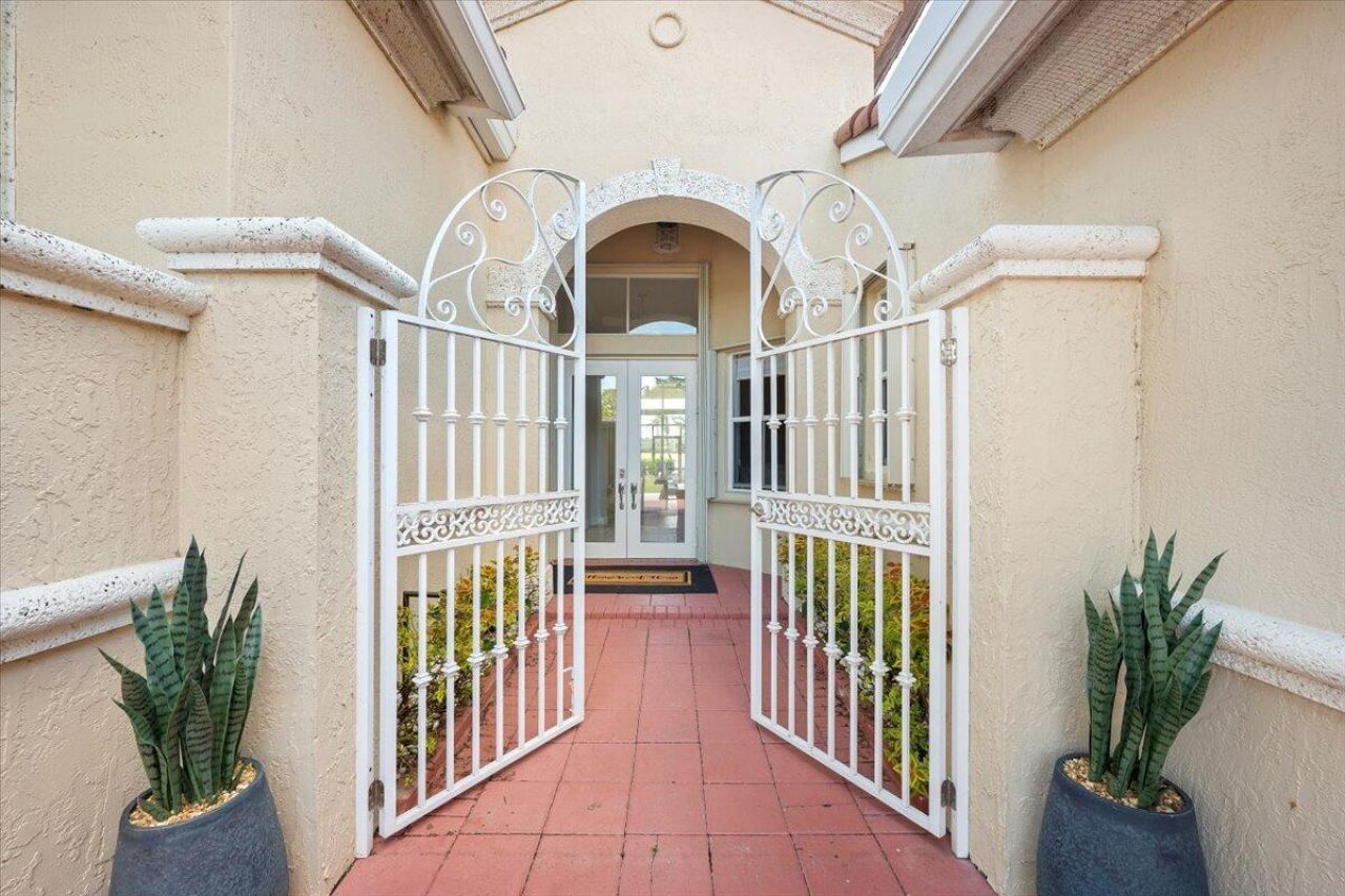 7557 Preserve Drive, West Palm Beach, FL 33412 Photo