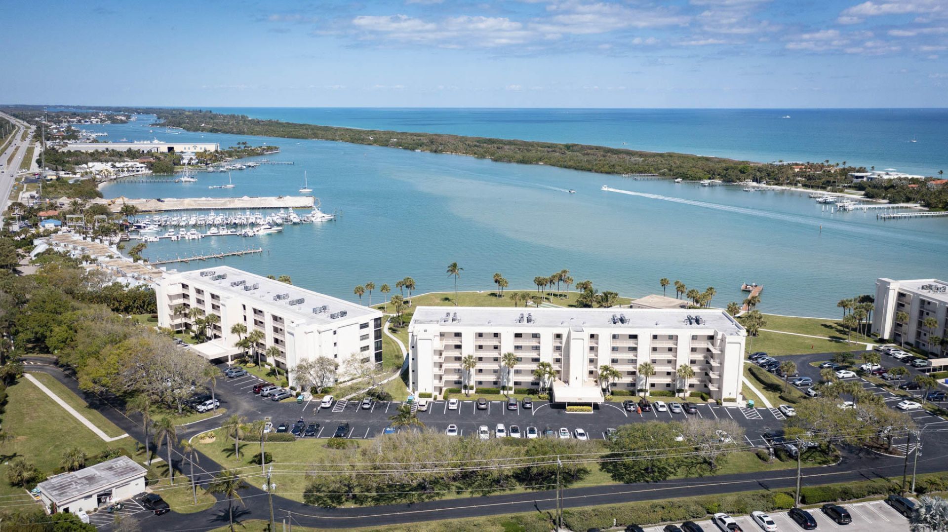 300 Intracoastal Place, Unit 303, Tequesta, FL 33469 Main Photo