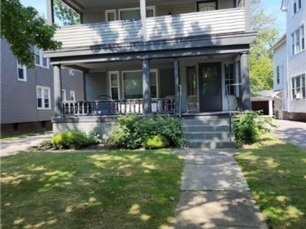 2623 Hampshire Road, Unit 1, Cleveland Heights, OH 44106