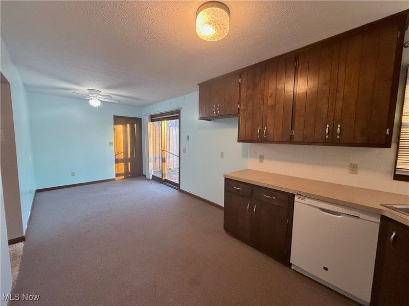 7620 Thompson Sharpsville Road NE, Burghill, OH 44404 Photo 5