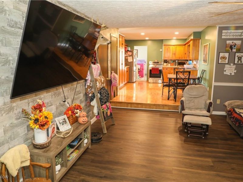 2335 E County Road 36, Tiffin, OH 44883 Photo 10