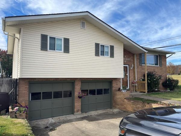 439 Jerry St., Gallipolis, OH 45631