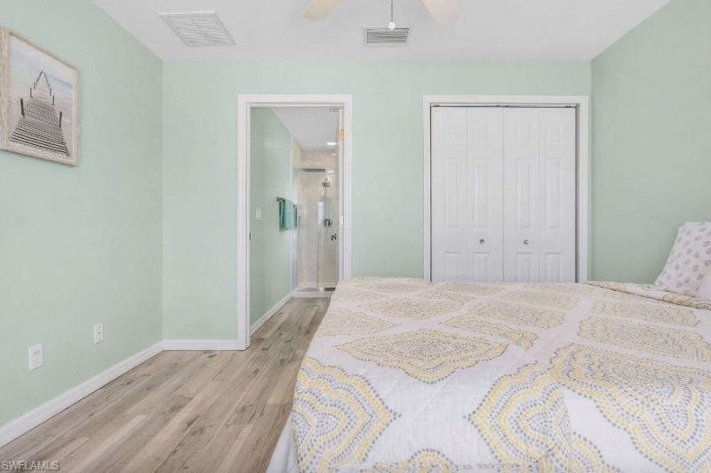 4885 E Riverside Dr, Fort Myers, FL 33905 Photo