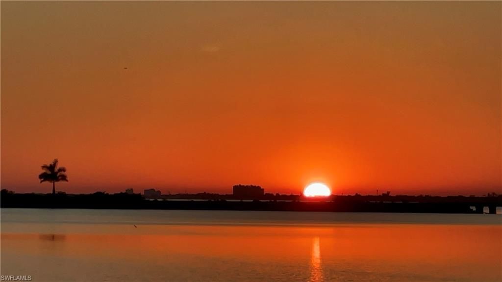 4885 E Riverside Dr, Fort Myers, FL 33905 Photo