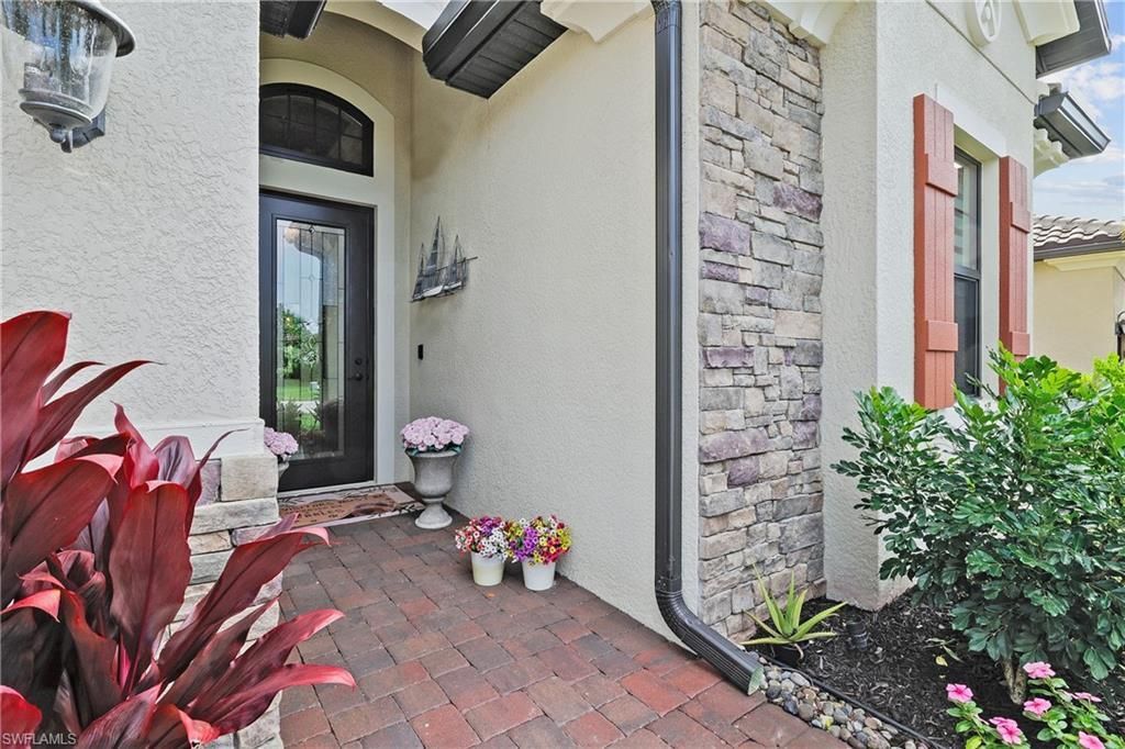 28095 Foxrock Ct, Bonita Springs, FL 34135 Photo