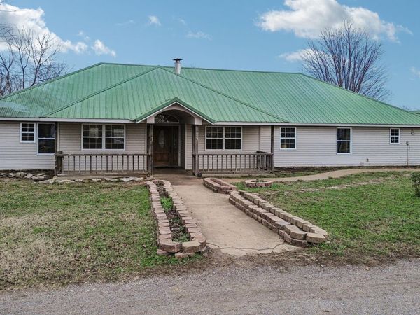 4514 S 4390 Road, Welch, OK 74369