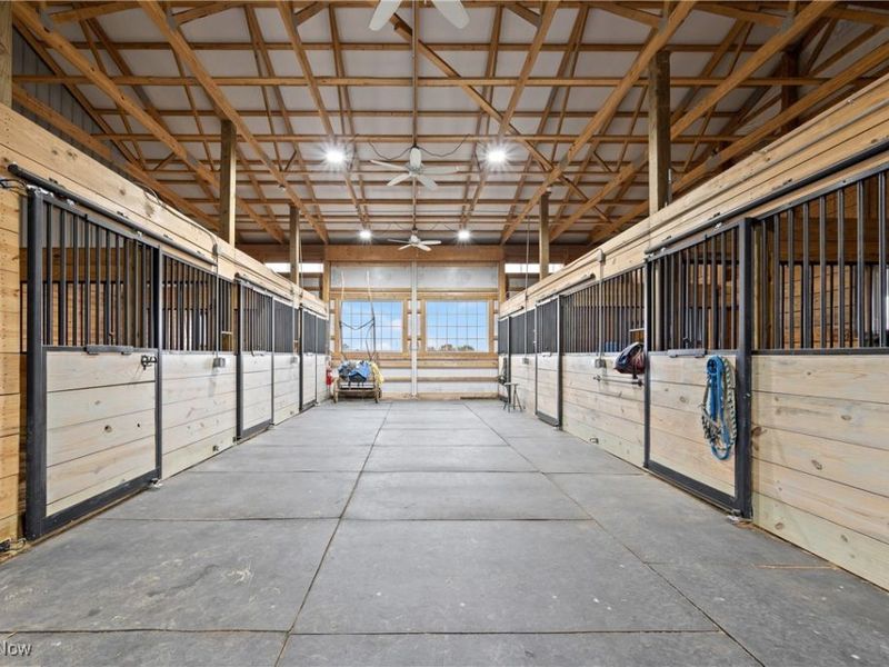 10366 Immel Street NE, Canton, OH 44721 Photo 16