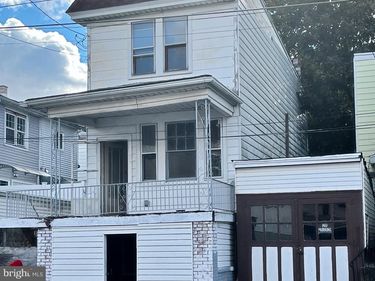 340 E 5TH STREET, MOUNT CARMEL, PA 17851