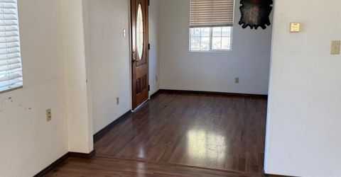 301 B St, Isleton, CA 95641 Photo