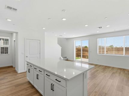 8465 Viborg Ln, Elk Grove, CA 95758 Photo