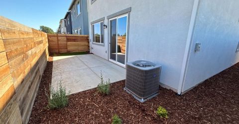 8457 Viborg Ln, Elk Grove, CA 95758 Photo
