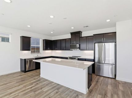 8457 Viborg Ln, Elk Grove, CA 95758 Photo