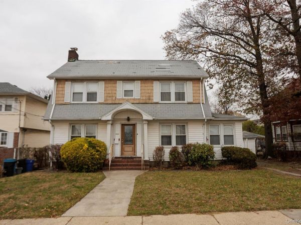 21819 139th Avenue, Springfield Gardens, NY 11413