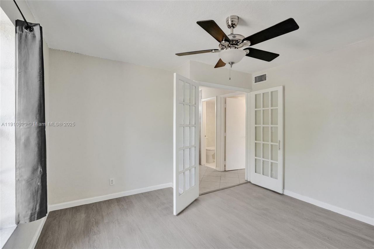 4220 NW 21st St, Unit 206, Lauderhill, FL 33313 Photo