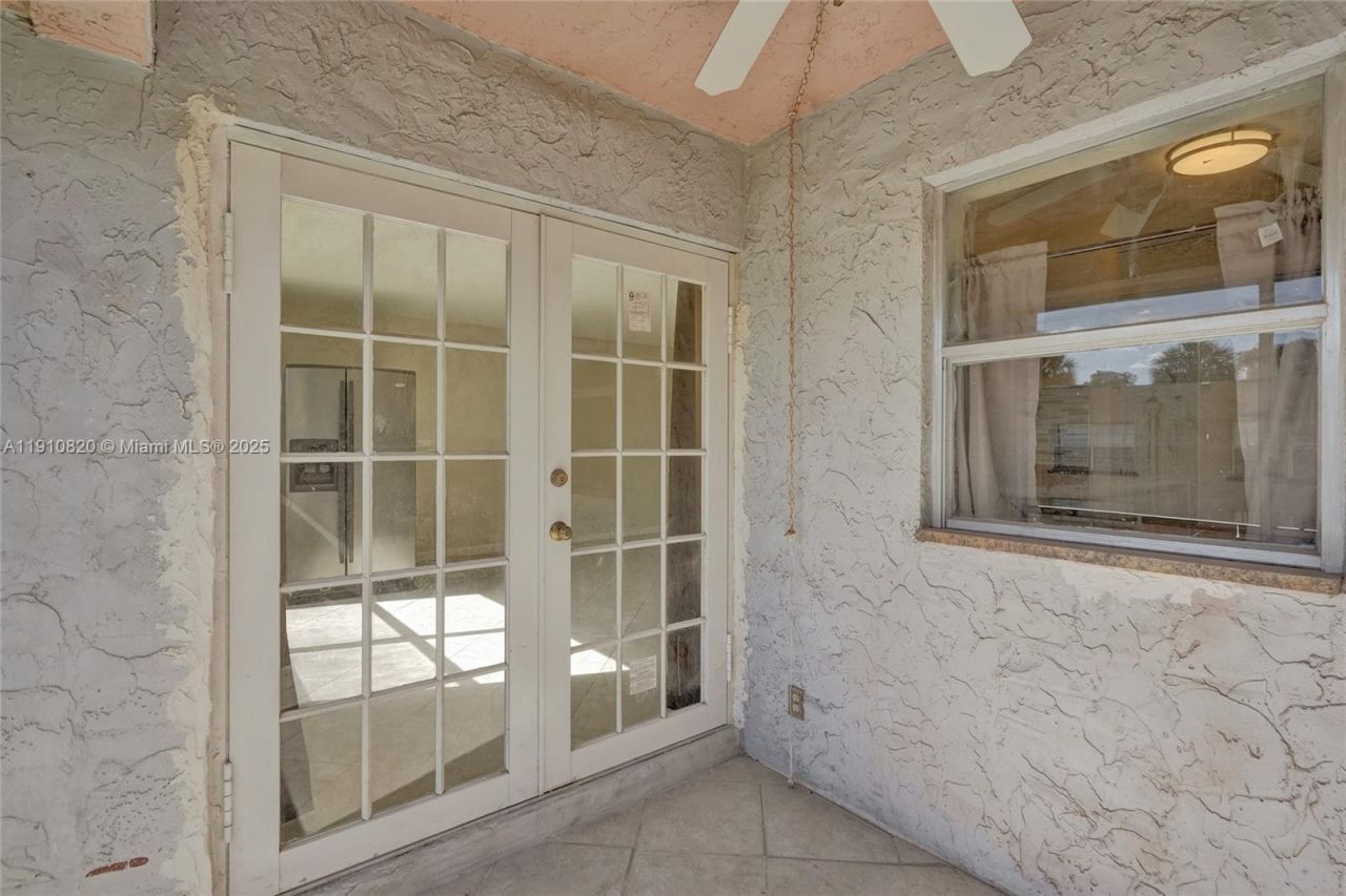 4220 NW 21st St, Unit 206, Lauderhill, FL 33313 Photo