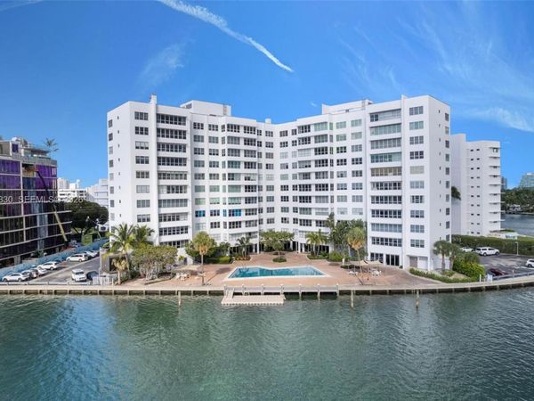 9102 W Bay Harbor Dr, Unit 2-DW, Bay Harbor Islands, FL 33154
