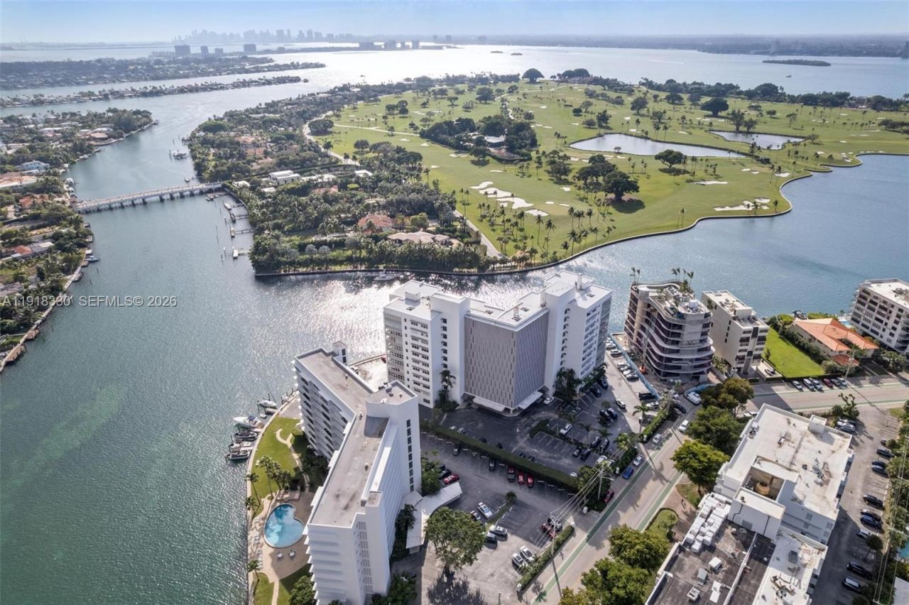 9102 W Bay Harbor Dr, Unit 2-DW, Bay Harbor Islands, FL 33154 Photo