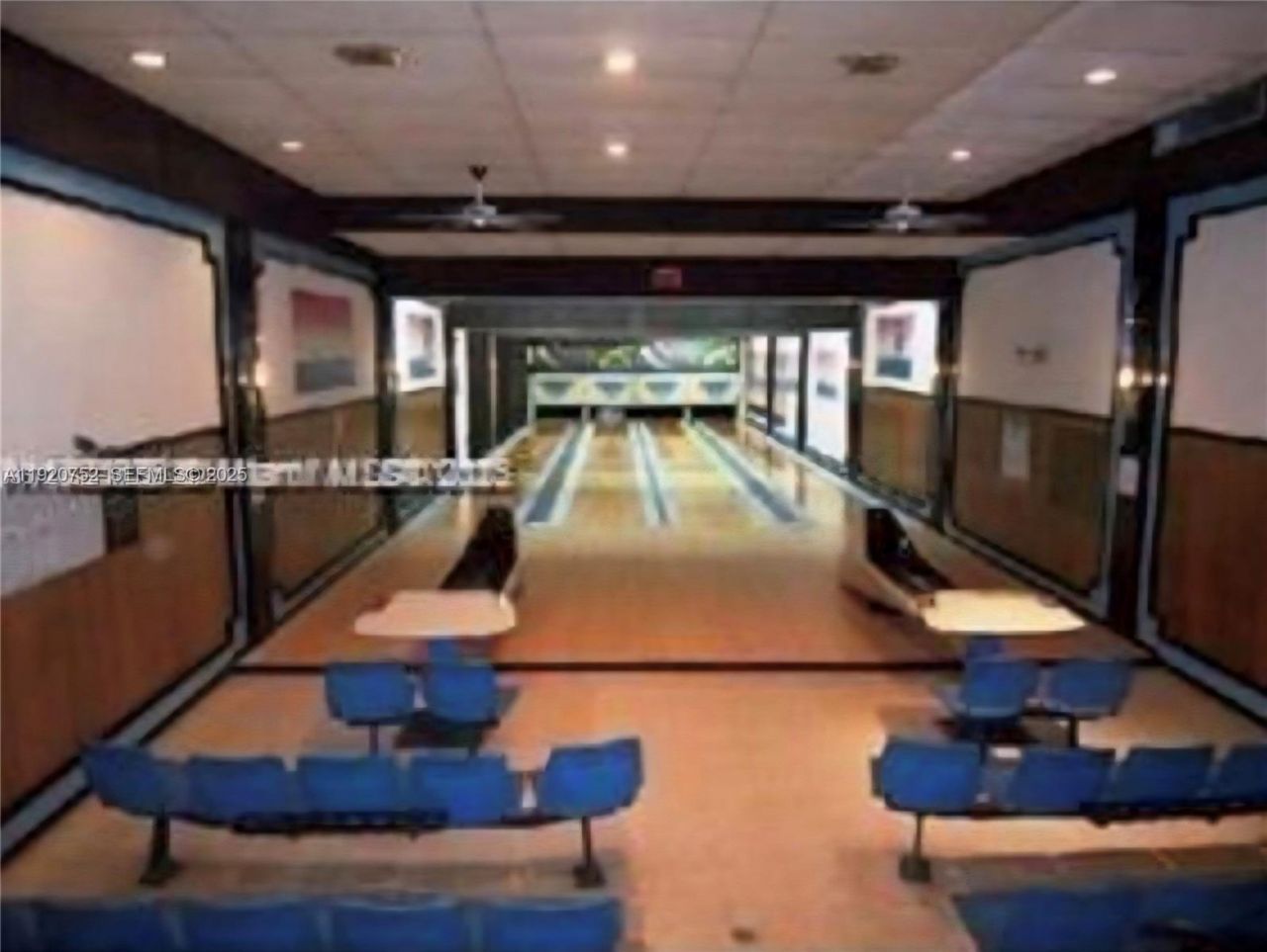 2910 Point East Dr, Unit M610, Aventura, FL 33160 Photo