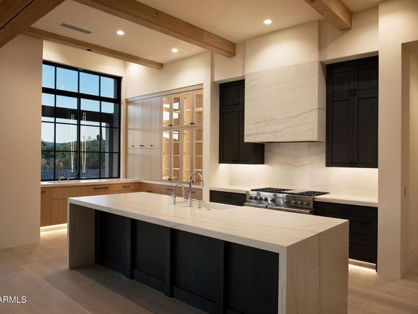 8510 E TECOLOTE Circle, Scottsdale, AZ 85266