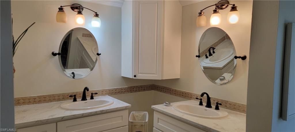 4700 Tahiti Dr, Bonita Springs, FL 34134 Photo