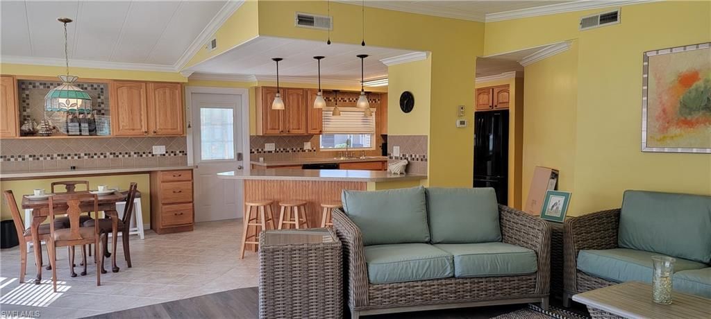 4700 Tahiti Dr, Bonita Springs, FL 34134 Photo