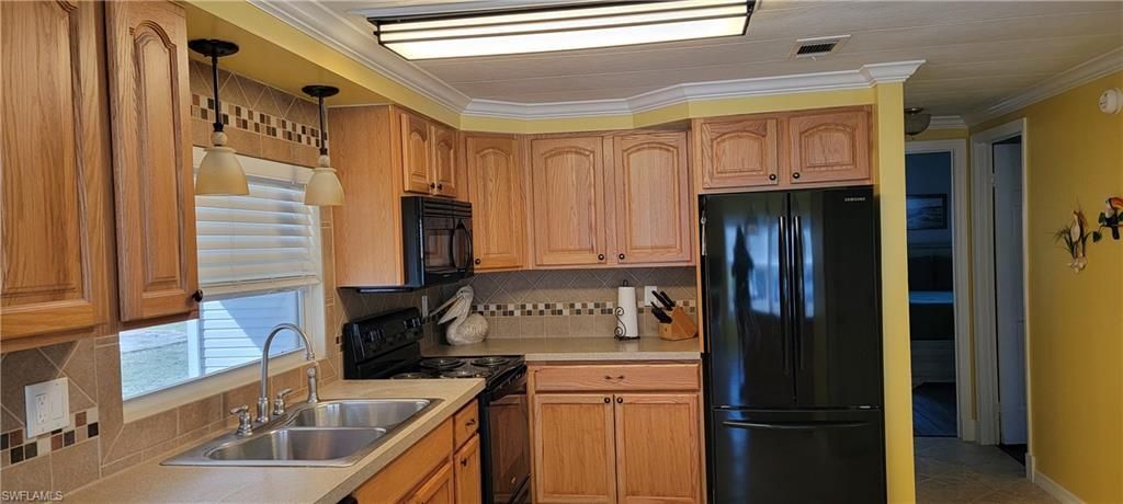 4700 Tahiti Dr, Bonita Springs, FL 34134 Photo