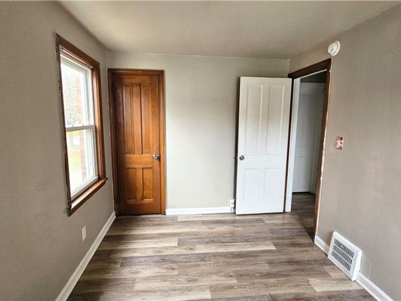 5736 South Boulevard, Maple Heights, OH 44137 Photo 11