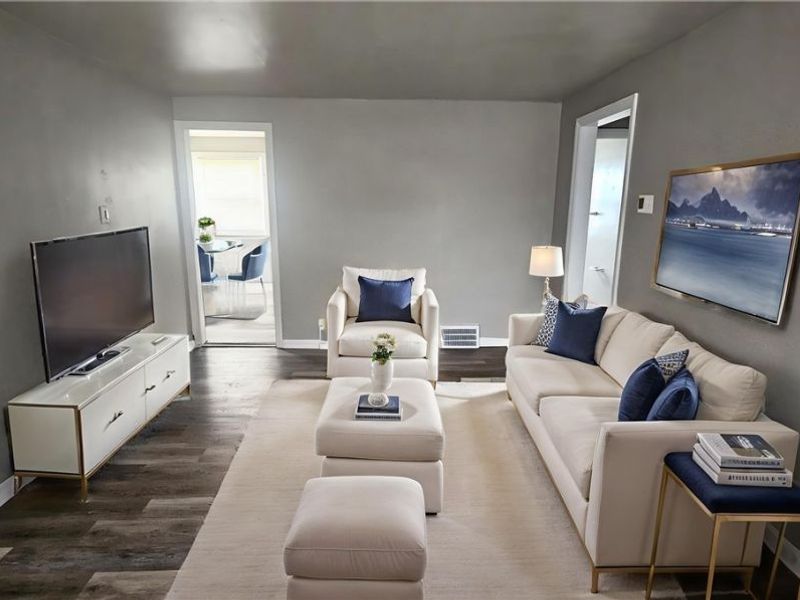 5736 South Boulevard, Maple Heights, OH 44137 Photo 4