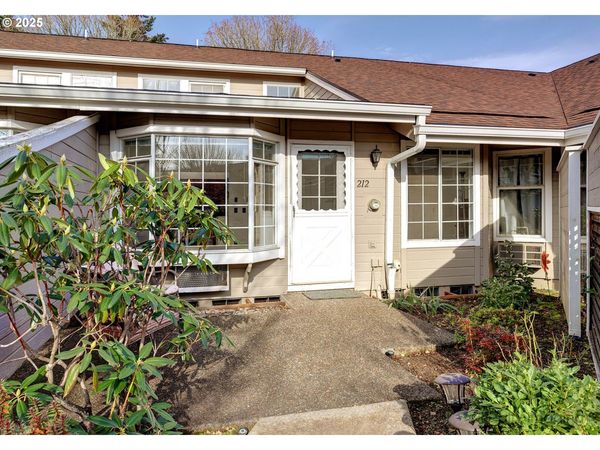 13775 SW SCHOLLS FERRY RD, Unit 212, Beaverton, OR 97008