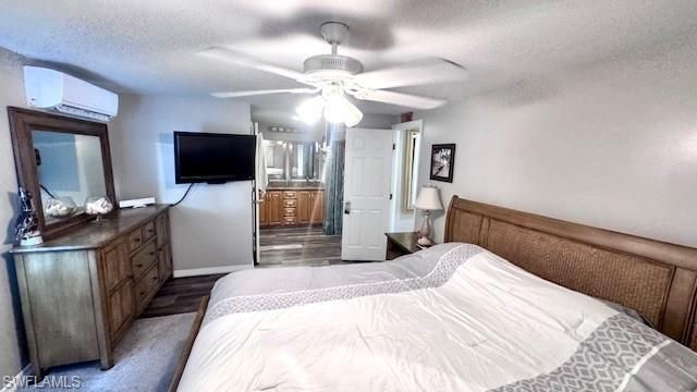 5545 Sir Walter Way, North Fort Myers, FL 33917 Photo