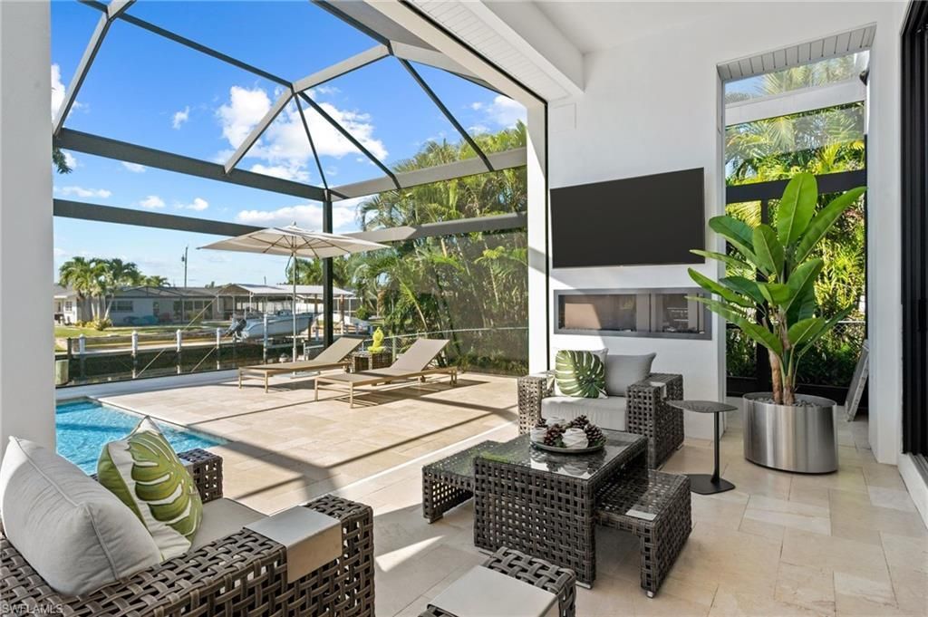 5324 Mayfair Ct, Cape Coral, FL 33904 Photo