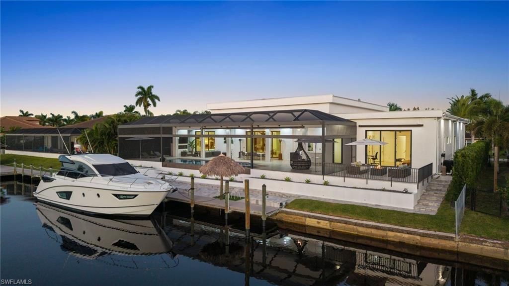 5324 Mayfair Ct, Cape Coral, FL 33904 Photo