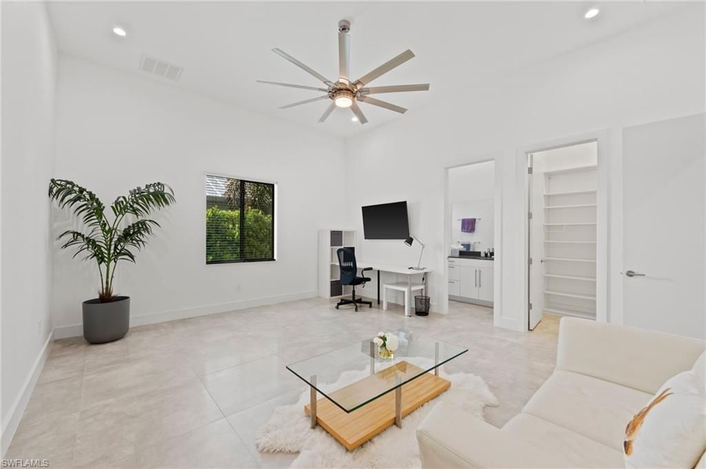 5324 Mayfair Ct, Cape Coral, FL 33904 Photo