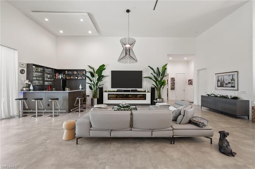 5324 Mayfair Ct, Cape Coral, FL 33904 Photo