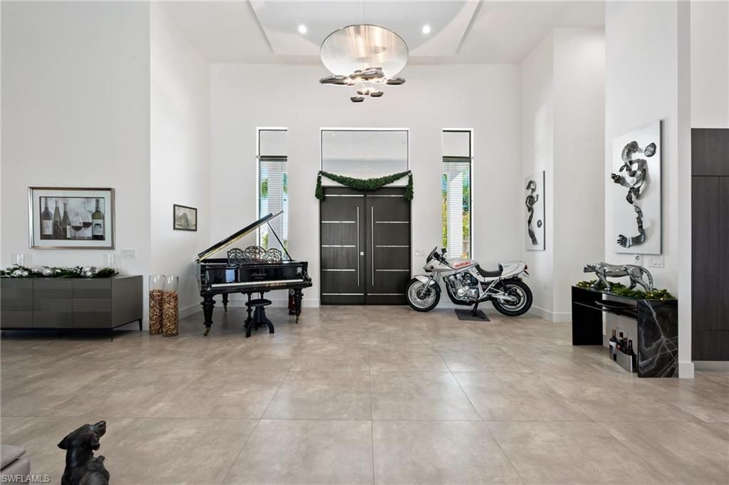 5324 Mayfair Ct, Cape Coral, FL 33904 Photo