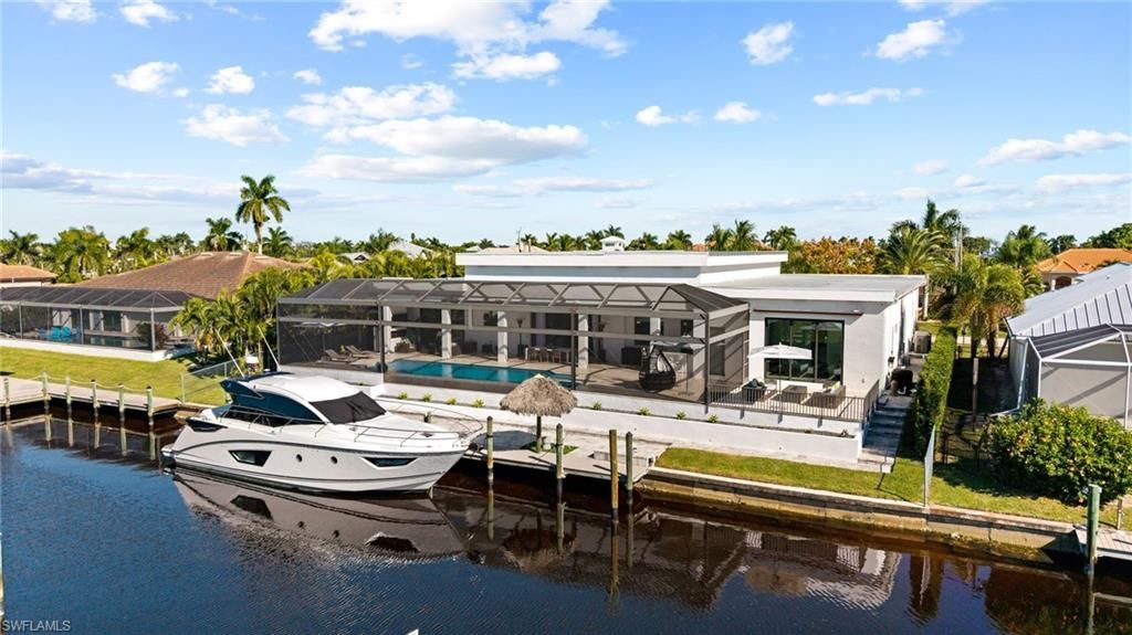 5324 Mayfair Ct, Cape Coral, FL 33904 Photo