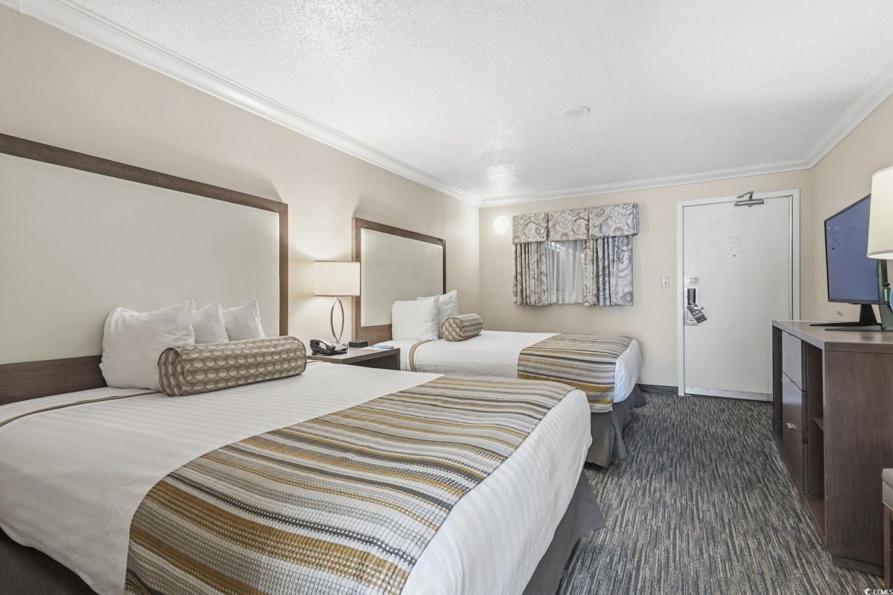 1105 S Ocean Blvd. Photo 8