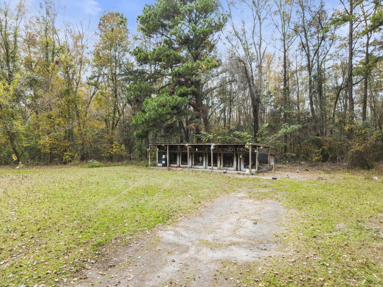 1085 Tobacco Road Photo 45