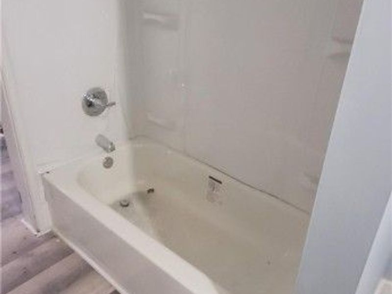 842 Stadelman Avenue, Akron, OH 44320 Photo 7