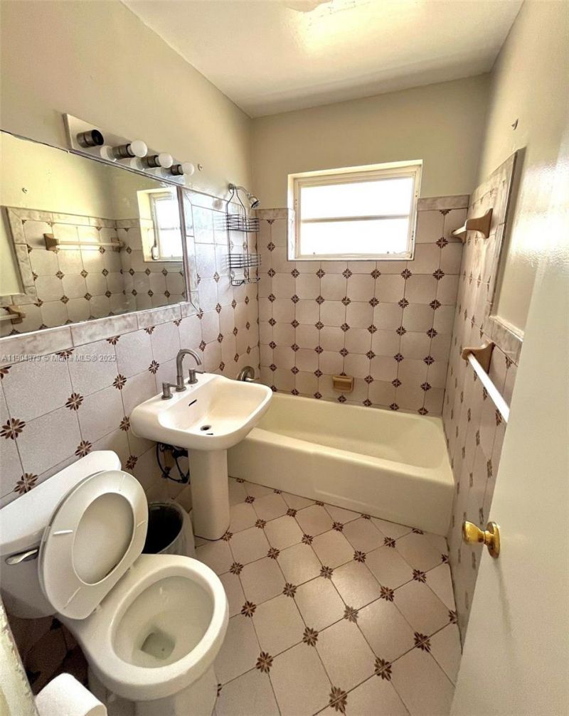 1541 NE 13th St, Homestead, FL 33033 Photo