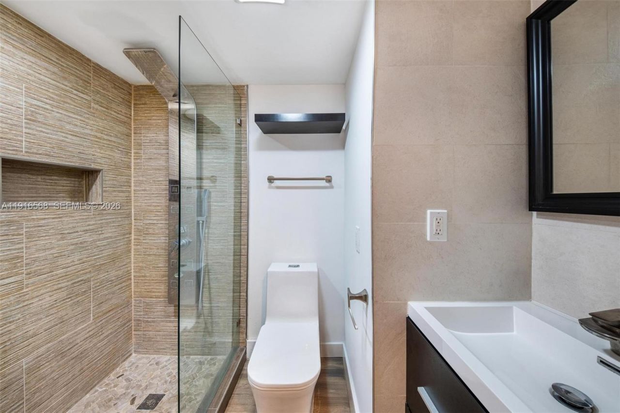 1541 Brickell Ave, Unit C406, Miami, FL 33129 Photo