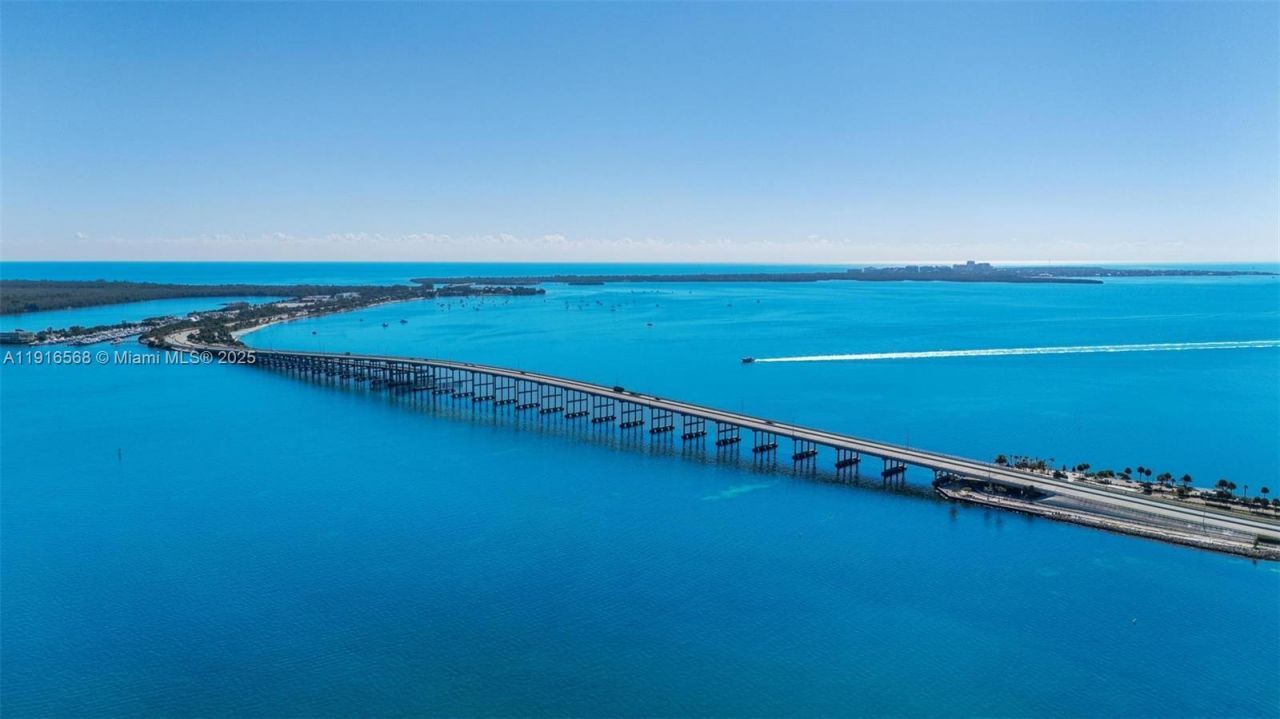 1541 Brickell Ave, Unit C406, Miami, FL 33129 Photo