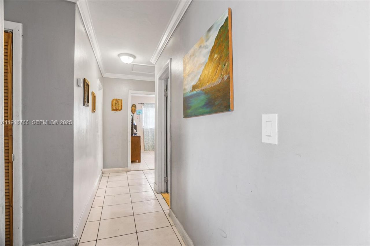 19740 NW 11th Ct, Miami Gardens, FL 33169 Photo