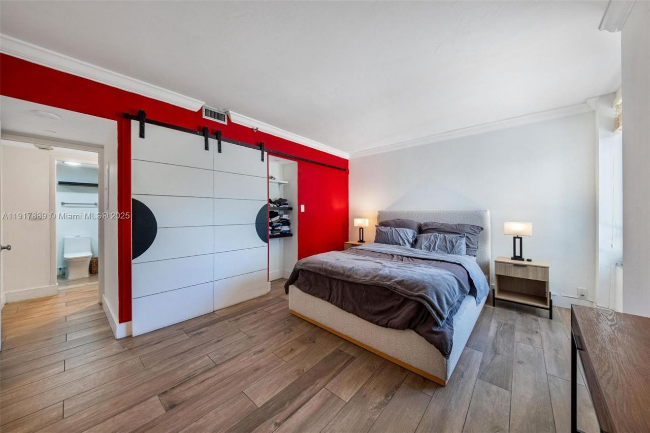 1541 Brickell Ave, Unit C406, Miami, FL 33129 Photo