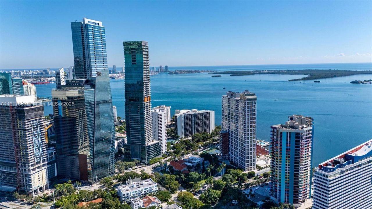 1541 Brickell Ave, Unit C406, Miami, FL 33129 Photo