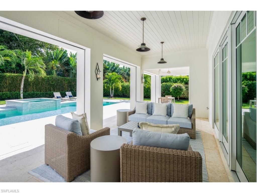 4042 Old Trail Way, Naples, FL 34103 Photo