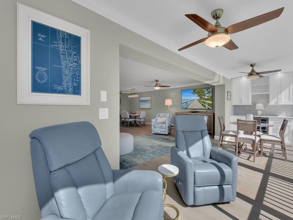 222 Harbour Dr, Unit 103, Naples, FL 34103 Photo